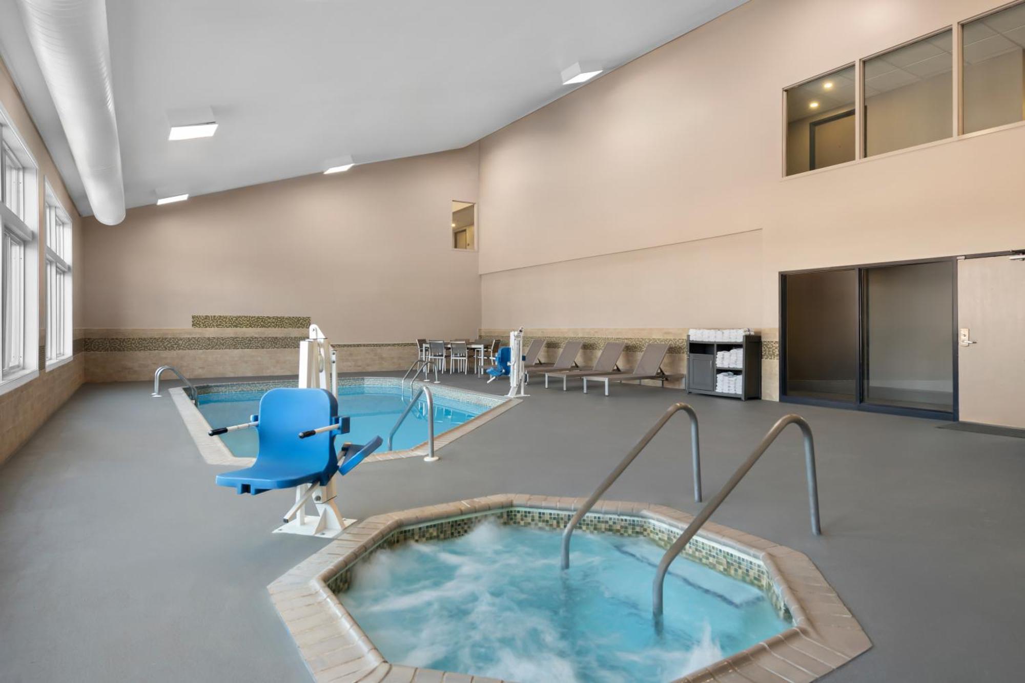 Country Inn & Suites By Radisson, Coon Rapids, Mn 외부 사진